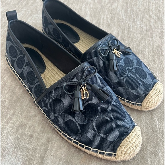 Coach Carson shoes - Picture 1 of 4